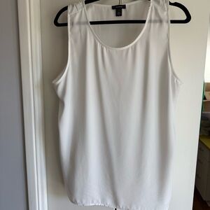 Halogen sleeveless shell top